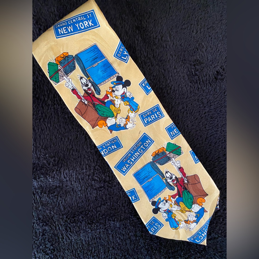 Vintage Mickey Mouse Silk Tie